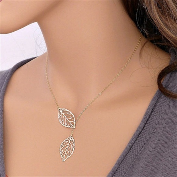 New Ladies Bright Shiny Choker Big Leaf Necklace - Picture 3 of 5